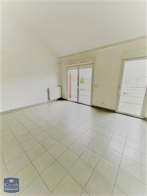  Appartement � louer 5 pi�ces 92 m�