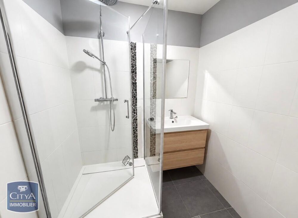 location Appartement - 3 pièce(s) - 63 m² Nantes (44200)