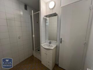  Appartement à louer 3 pièces 49 m²