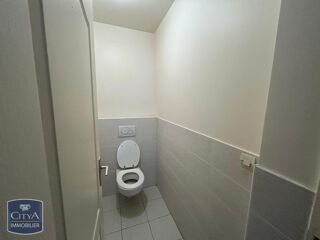  Appartement à louer 3 pièces 68 m²