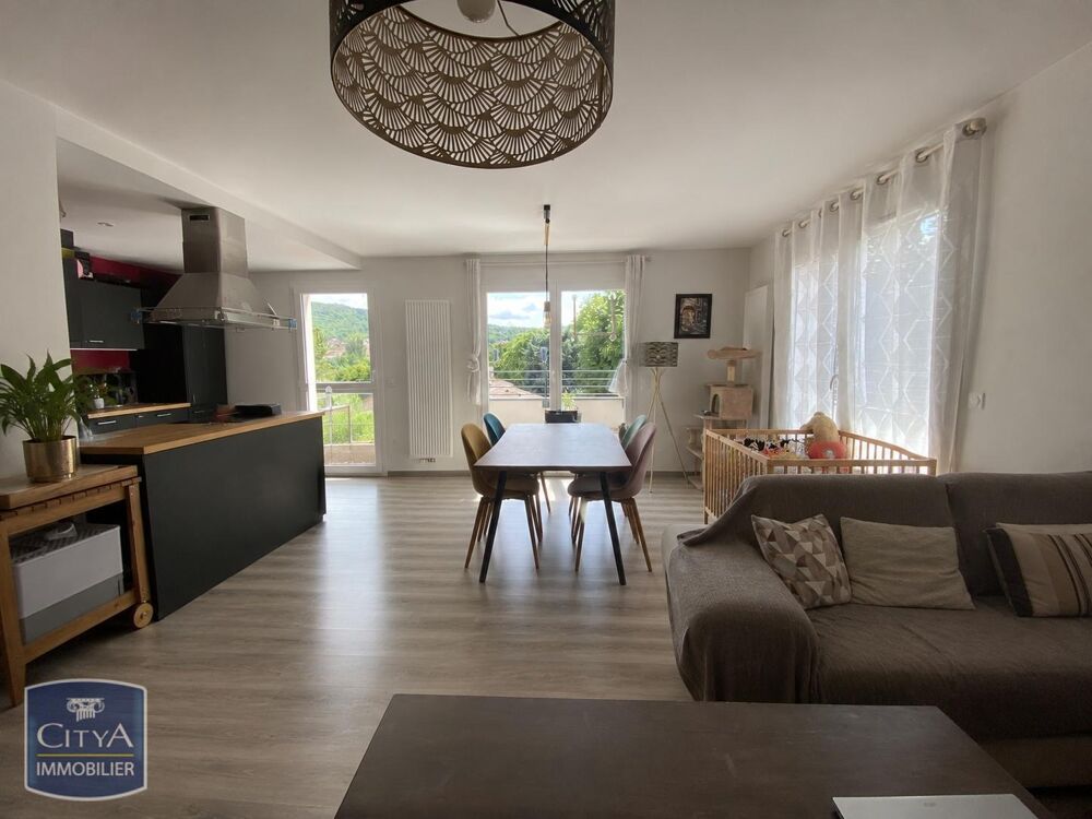 location Appartement - 4 pièce(s) - 86 m² Saint-Amant-Tallende (63450)