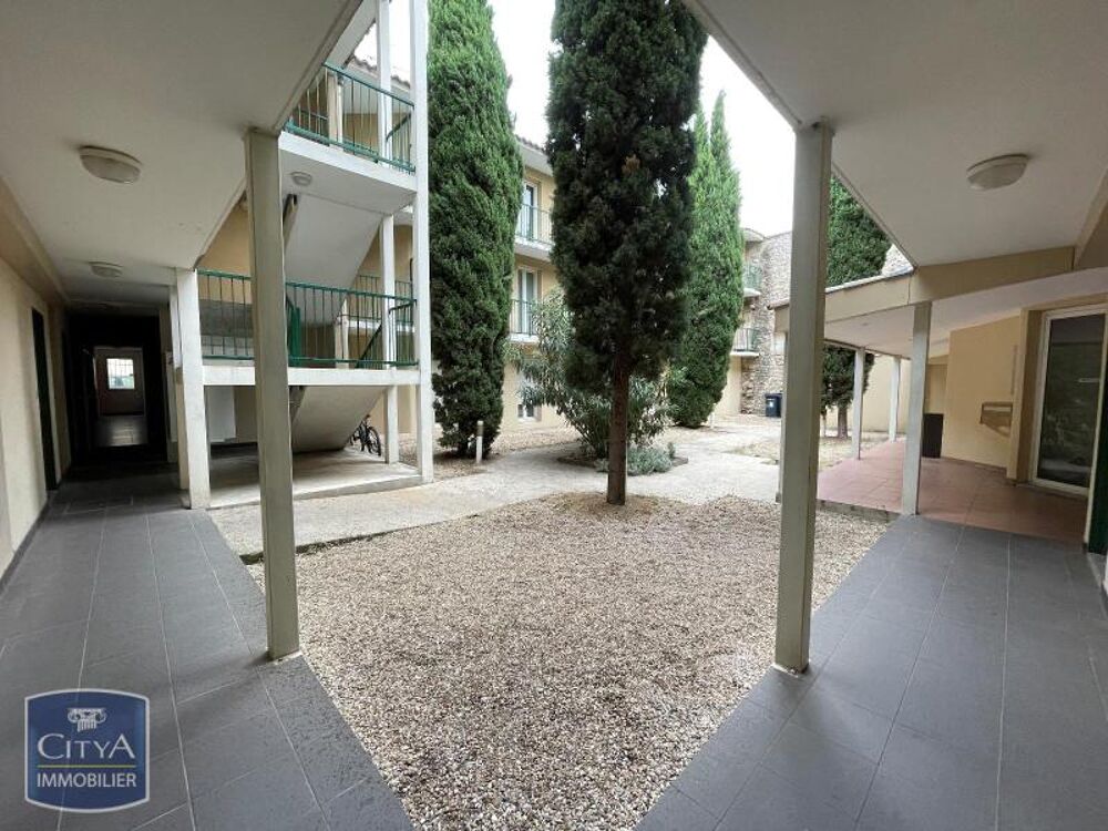 location Appartement - 1 pièce(s) - 18 m² Nimes (30900)