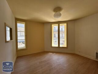  Appartement à louer 2 pièces 30 m²