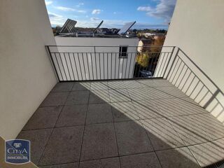  Appartement à louer 3 pièces 57 m²