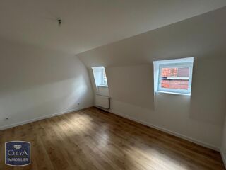  Appartement à louer 4 pièces 88 m²