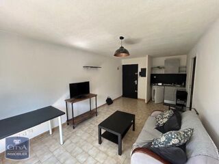 Appartement à louer 1 pièce 32 m²