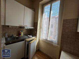  Appartement à louer 2 pièces 42 m²