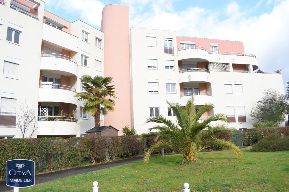 location Appartement - 3 pièce(s) - 67 m² Billère (64140)