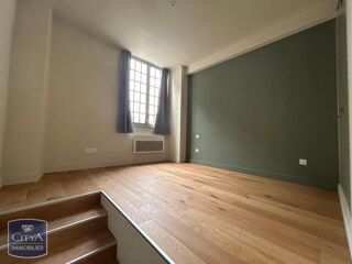  Appartement à louer 3 pièces 64 m²