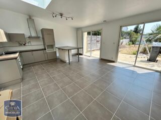  Maison à louer 4 pièces 87 m²