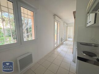 Appartement à louer 2 pièces 28 m²
