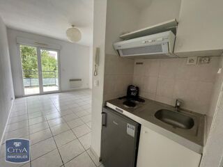  Appartement à louer 1 pièce 19 m²