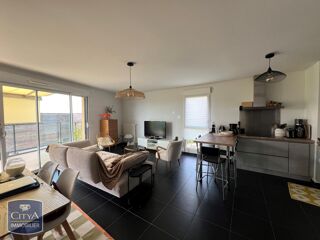  Appartement à louer 4 pièces 91 m²
