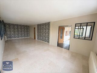  Maison à louer 6 pièces 153 m²