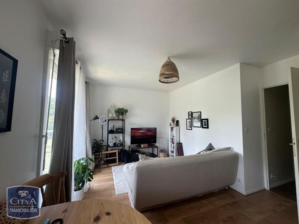 location Appartement - 2 pièce(s) - 37 m² Tours (37100)