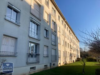  Appartement à louer 3 pièces 56 m²