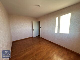  Appartement � louer 4 pi�ces 77 m�