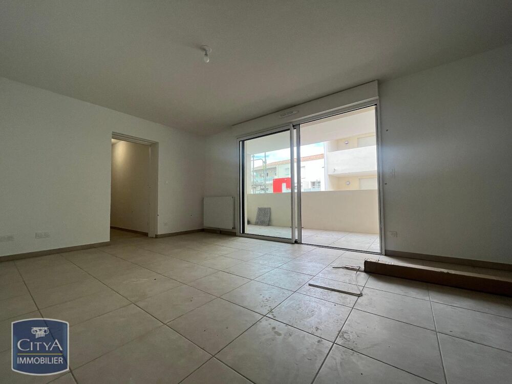 location Appartement - 2 pièce(s) - 48 m² Nimes (30900)