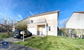  Maison à louer 5 pièces 111 m²