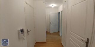  Appartement à louer 3 pièces 60 m²