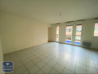  Appartement à louer 2 pièces 50 m²