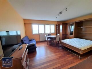  Appartement à louer 1 pièce 41 m²