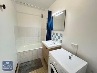  Appartement � louer 1 pi�ce 34 m� Bourges