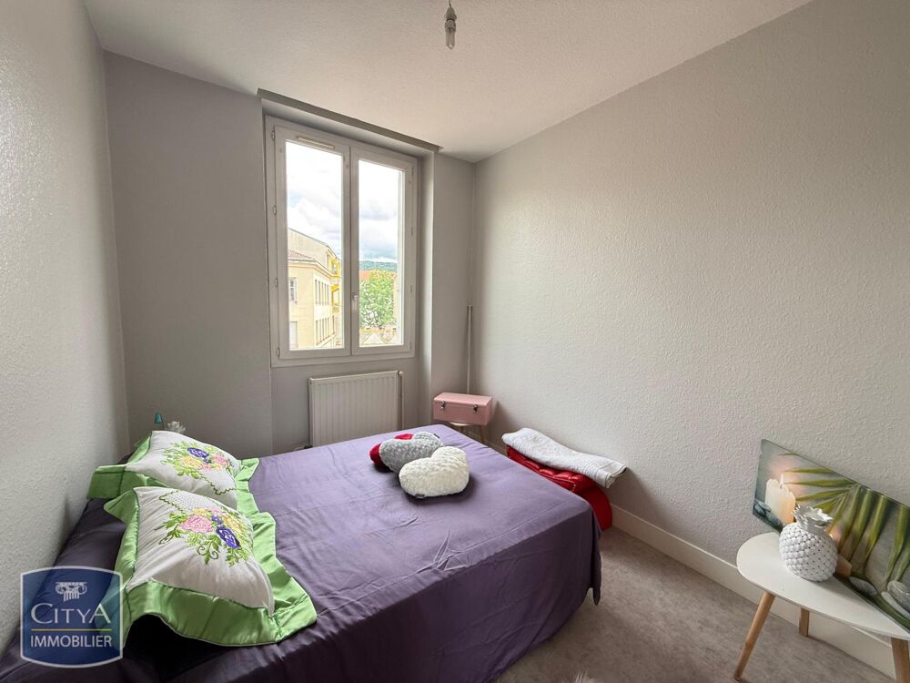 À LOUER : Charmant appartement T5 situé au coeur de Saint....