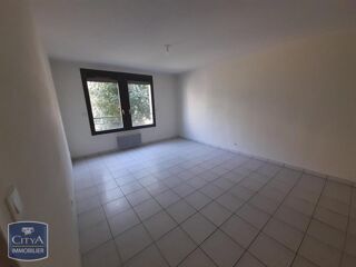  Appartement à louer 2 pièces 46 m²