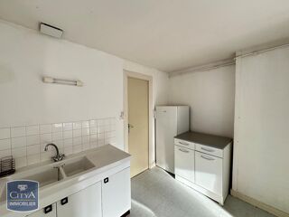  Appartement à louer 2 pièces 32 m²