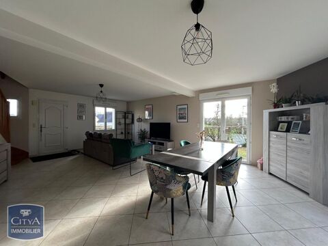   Location Maison Maison - 7 pi�ce(s) - 182 m�