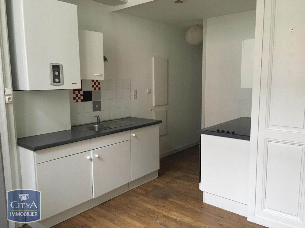 location Appartement - 3 pièce(s) - 45 m² Besançon (25000)