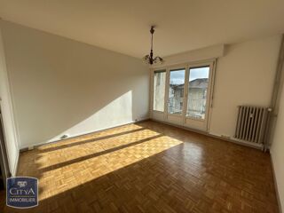  Appartement à louer 3 pièces 68 m²
