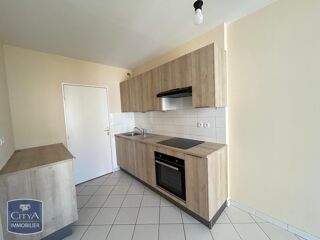  Appartement à louer 4 pièces 91 m²