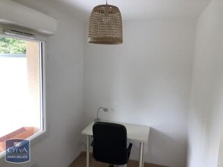  Appartement à louer 2 pièces 58 m²
