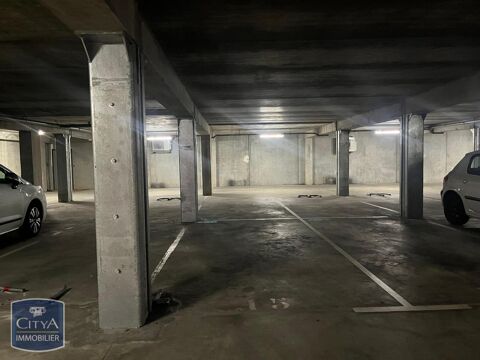  Parking / Garage � louer 