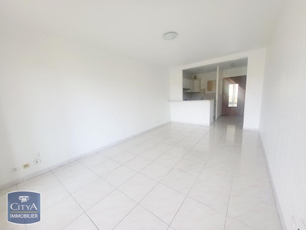 location Appartement - 2 pièce(s) - 43 m² Fréjus (83600)