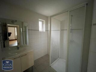  Appartement à louer 2 pièces 53 m²