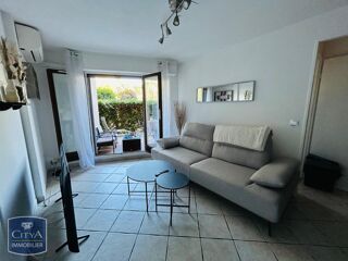  Appartement à louer 2 pièces 28 m²