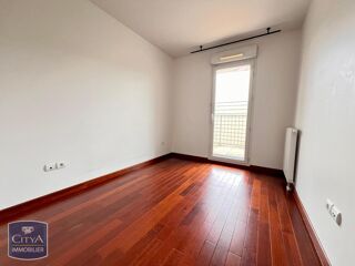  Appartement à louer 3 pièces 59 m²