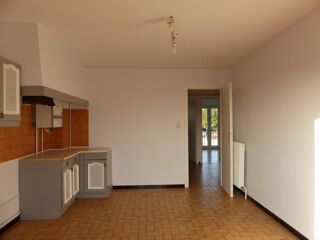  Appartement � louer 4 pi�ces 97 m�