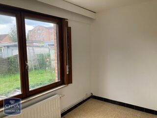  Appartement à louer 4 pièces 74 m²