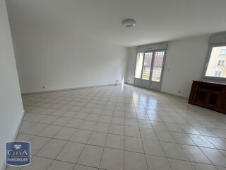  Appartement � louer 3 pi�ces 74 m� Arpajon