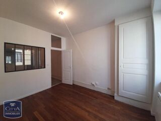  Appartement à louer 2 pièces 38 m²