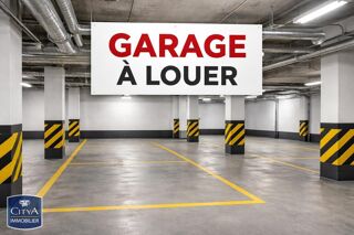  Parking / Garage à louer 