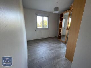  Appartement à louer 3 pièces 71 m²