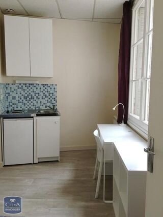  Appartement à louer 1 pièce 12 m²