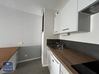  Appartement à louer 1 pièce 32 m²
