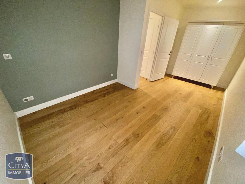 location Appartement - 3 pièce(s) - 64 m² Toulon (83000)