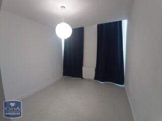  Appartement à louer 3 pièces 63 m²